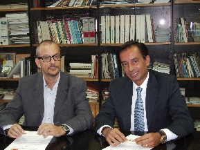 izquierda D. Juan Manuel Urquizu presidente de ACEBM, a la derecha D. Diego Basco presidente CEEI Castellón