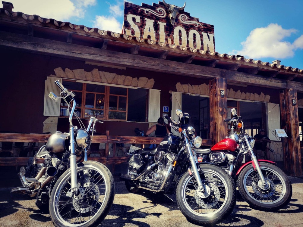 Hollister Bash Saloon