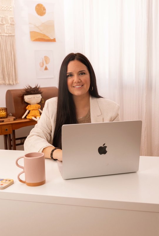 vanesa amat