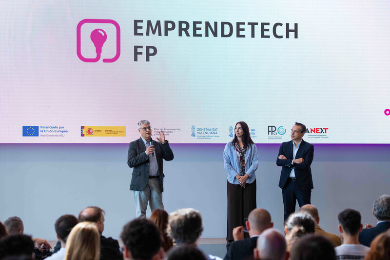 Fotogaler�a Demoday auton�mico Emprendetech FP (11)[;;;][;;;]