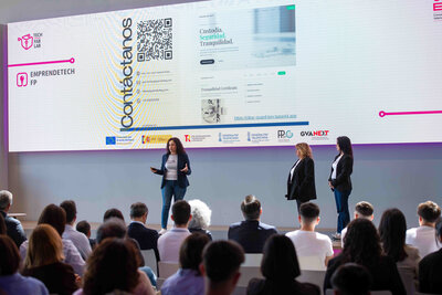 Fotogaler�a Demoday auton�mico Emprendetech FP (40)