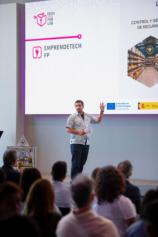 Fotogaler�a Demoday auton�mico Emprendetech FP (46)[;;;][;;;]