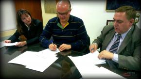 Firma Convenio CEEI y CFP Ripoll�s 03