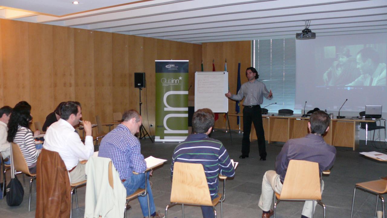 Imagen de una de las sesiones del taller lider-coaching.
