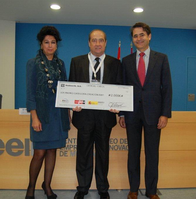 Jesús Casanova recogió el Premio Nacional ANCES en nombre de CELEROMICS