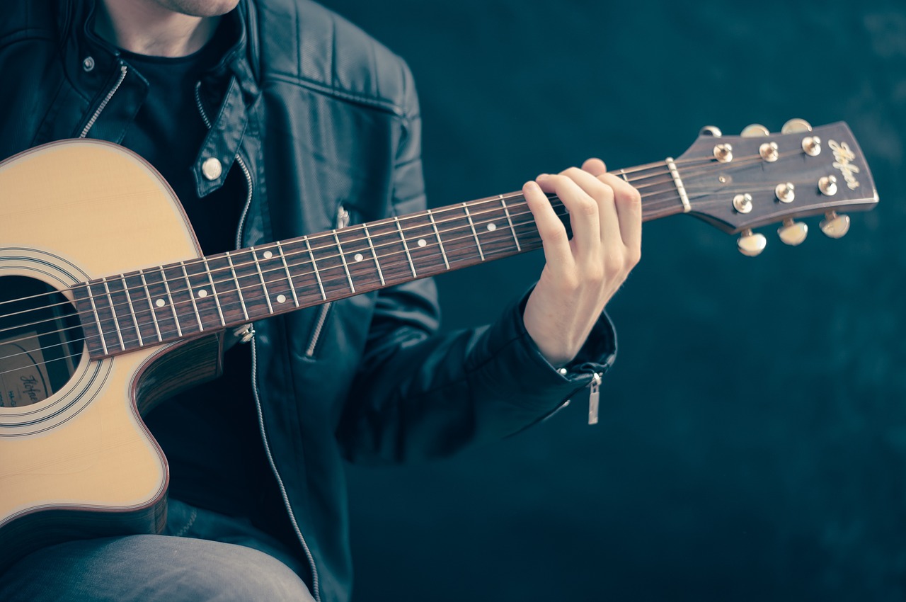 5 errores que podemos cometer al comprar una guitarra