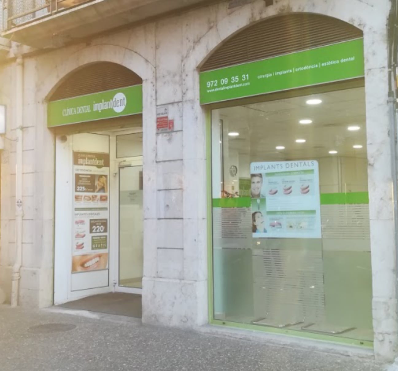 Clínica Dental Implantdent Girona Sta Eugènia